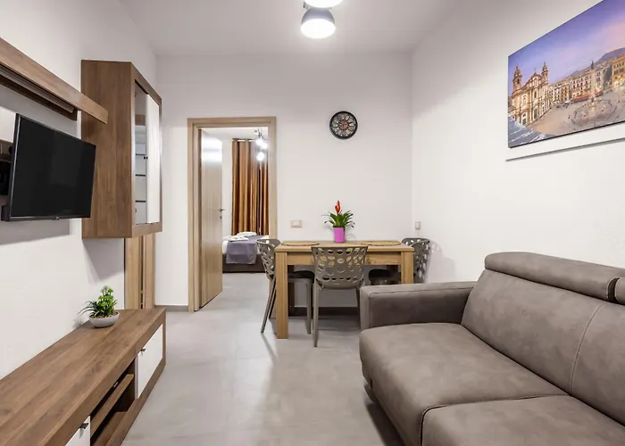 G E B Central Apartment