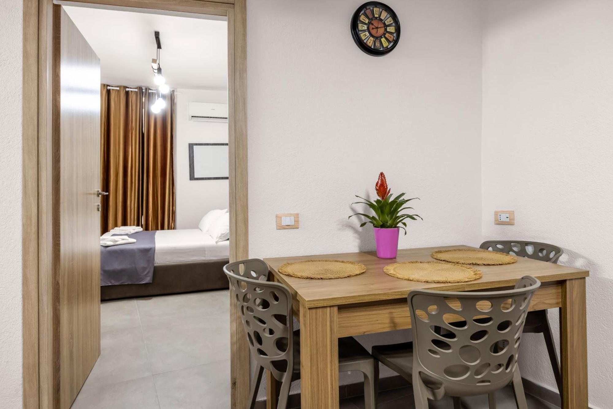 G E B Apartment Palermo